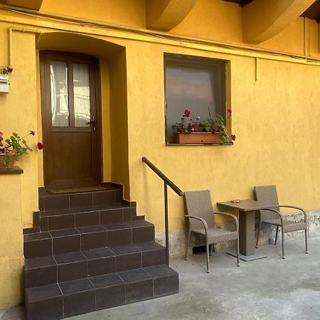 Bretsara Apartman Bistriţa Kültér fotó